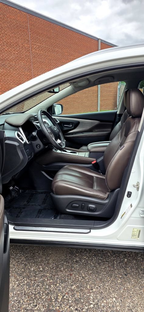 Used 2017 Nissan Murano Platinum AWD/4WD image 12