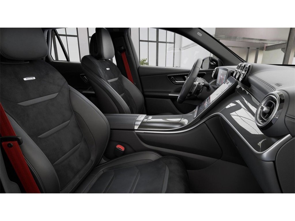 New 2025 Mercedes-Benz GLC 63 AMG S image 4