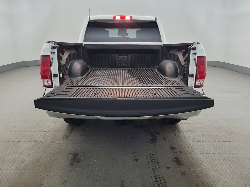 Used 2022 RAM 1500 Classic SLT w/ Electronics Group AWD/4WD image 29