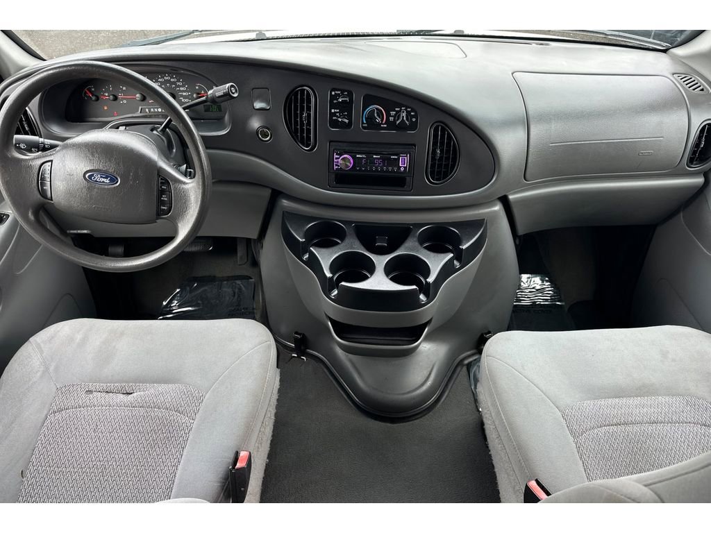 Used 2006 Ford E-350 and Econoline 350 XL image 15
