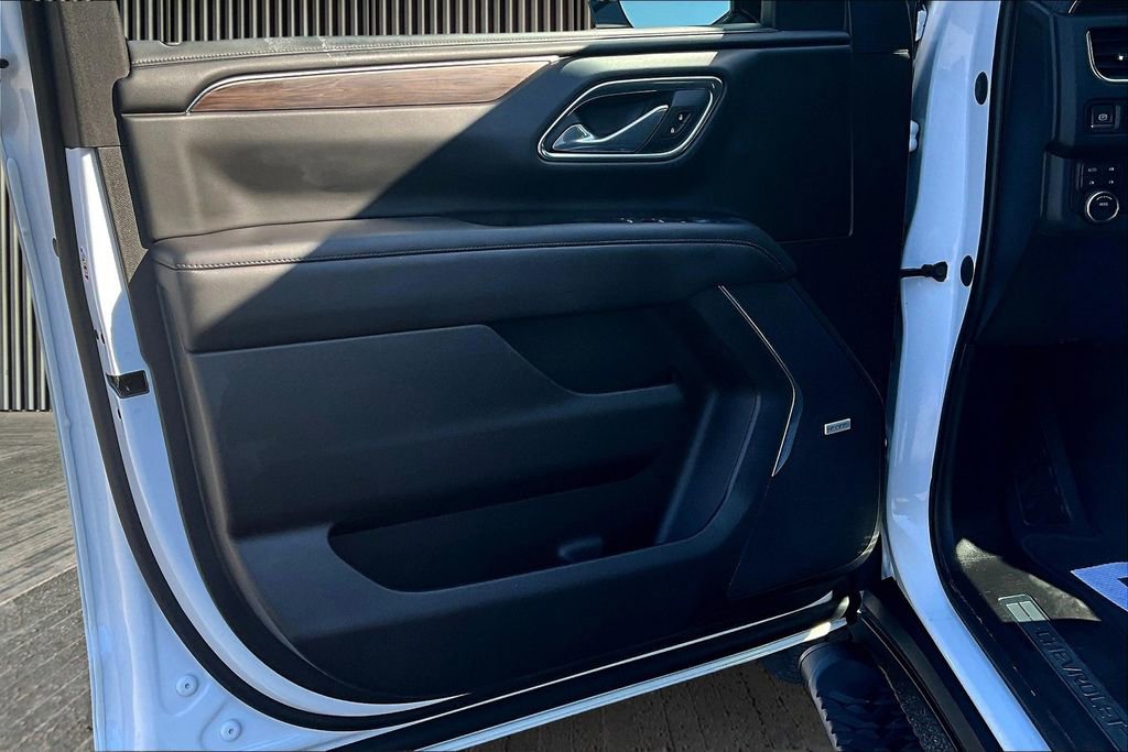 Used 2023 Chevrolet Tahoe Z71 w/ Max Trailering Package image 23