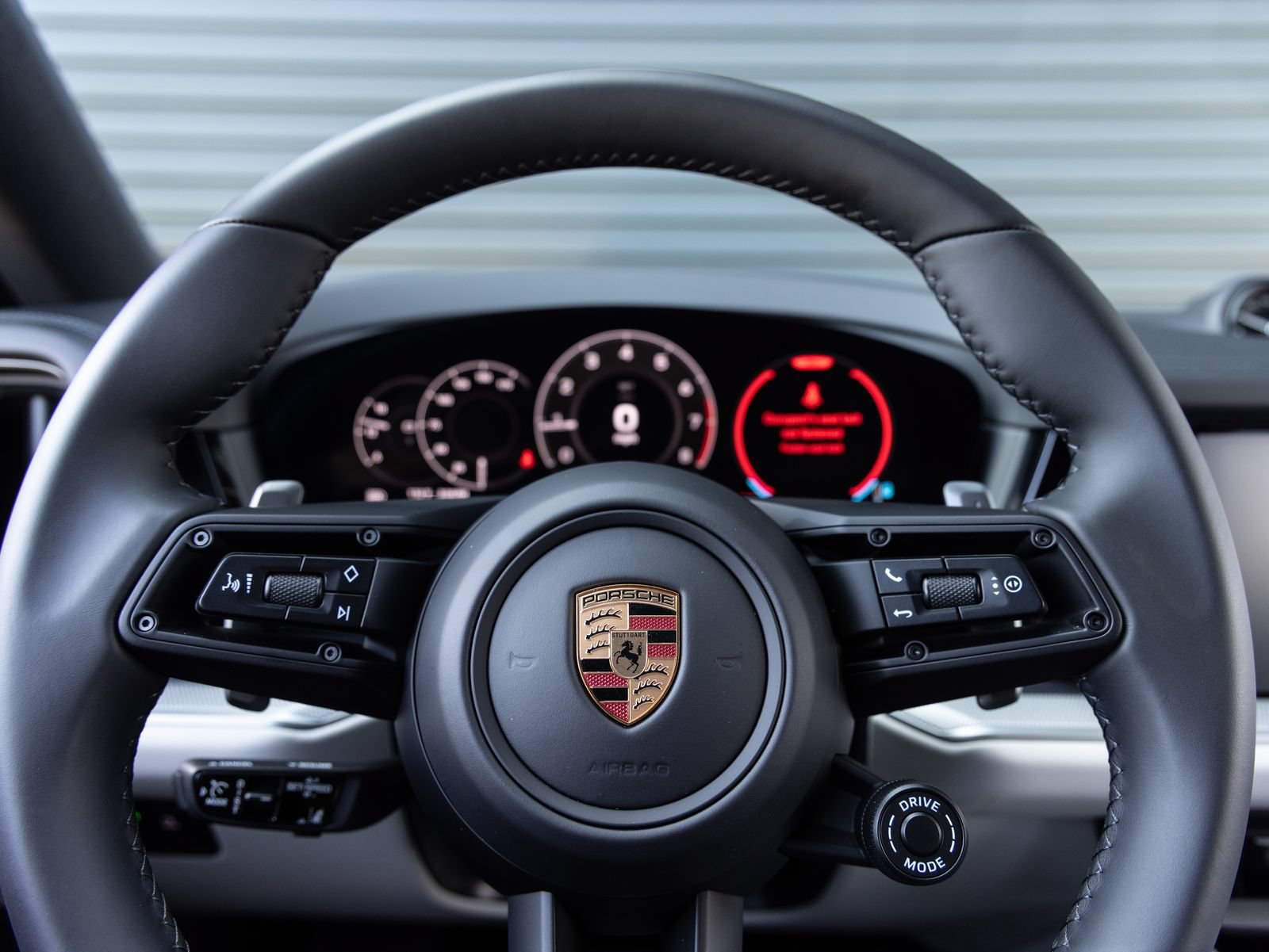 New 2026 Porsche Cayenne Coupe AWD/4WD image 14