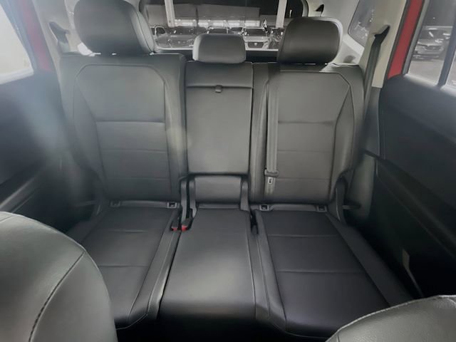 Used 2019 Volkswagen Tiguan SE image 25