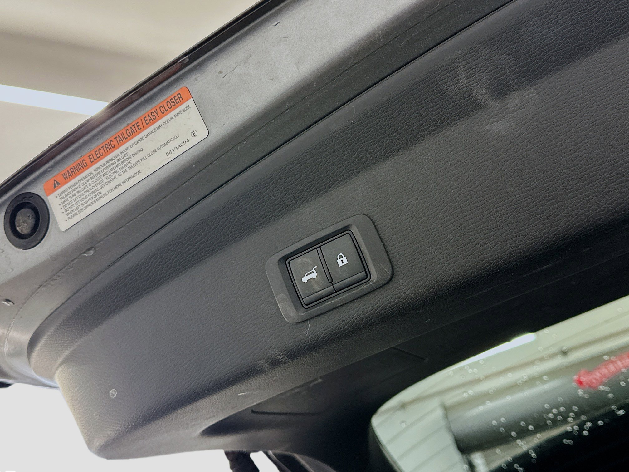 Used 2024 Mitsubishi Outlander SE image 31