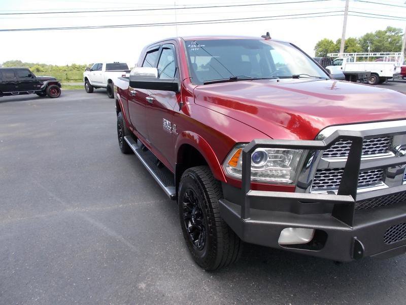Used 2015 RAM 3500 Laramie AWD/4WD image 10