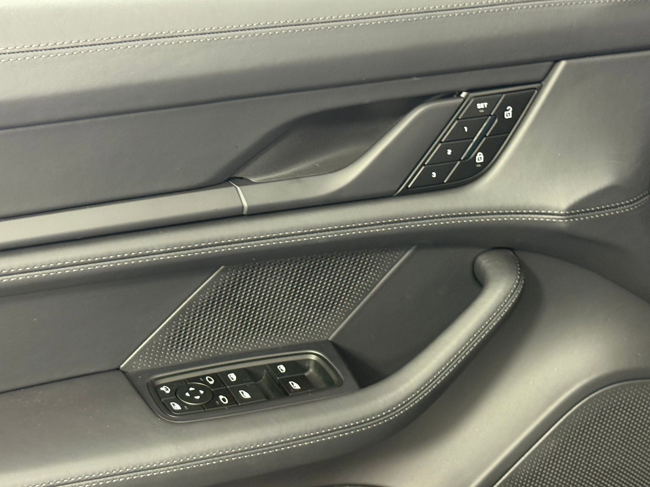 New 2026 Porsche Taycan GTS image 25