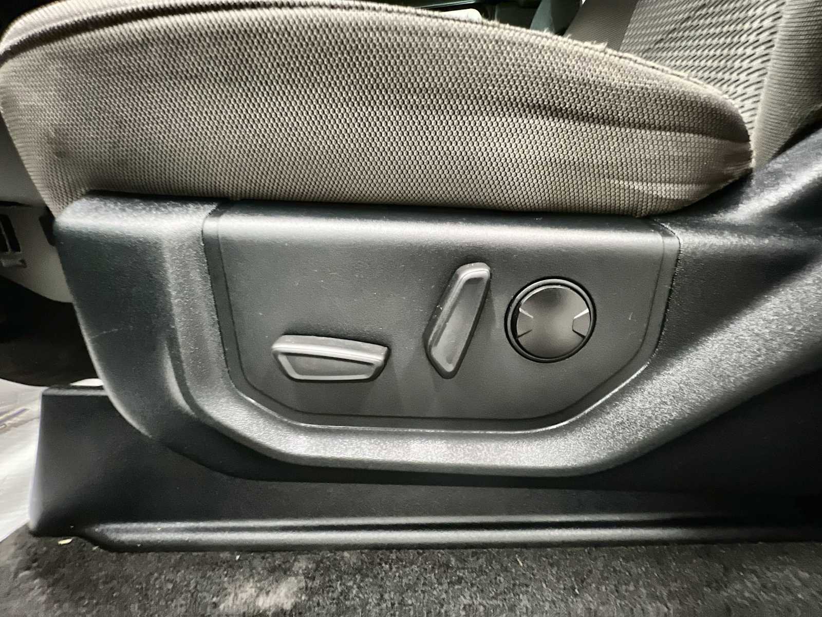 Used 2020 Ford F150 XLT w/ Equipment Group 302A Luxury image 15