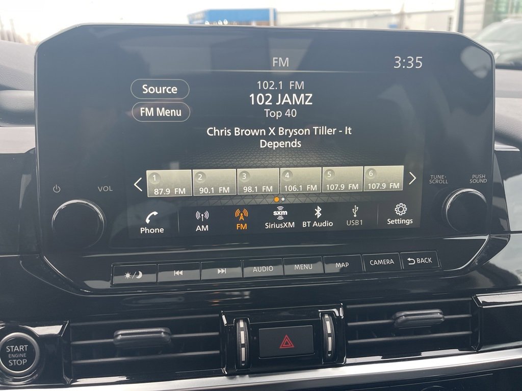 Used 2023 Nissan Pathfinder SL w/ SL Premium Package image 25