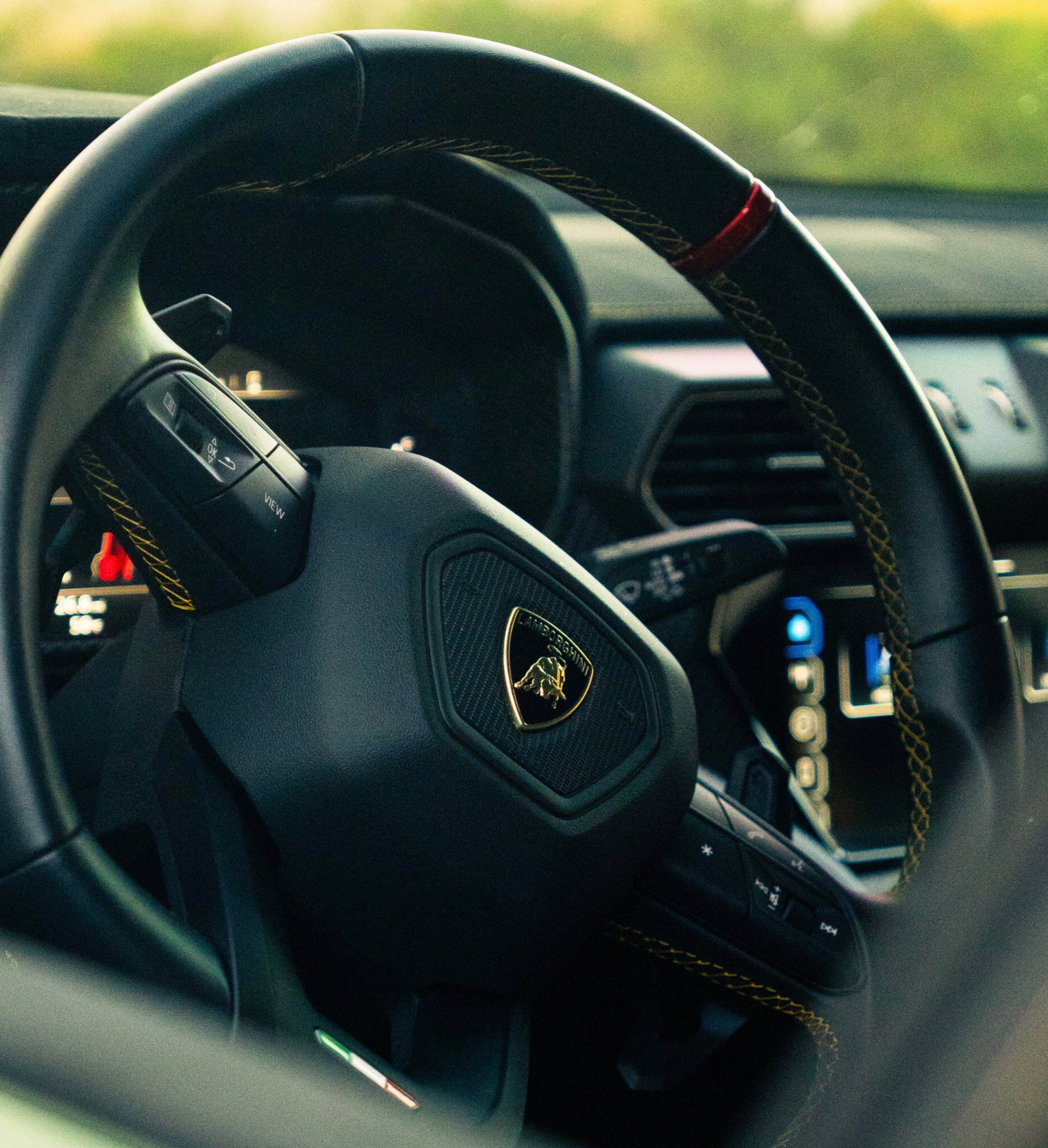 Used 2023 Lamborghini Urus Performante image 11