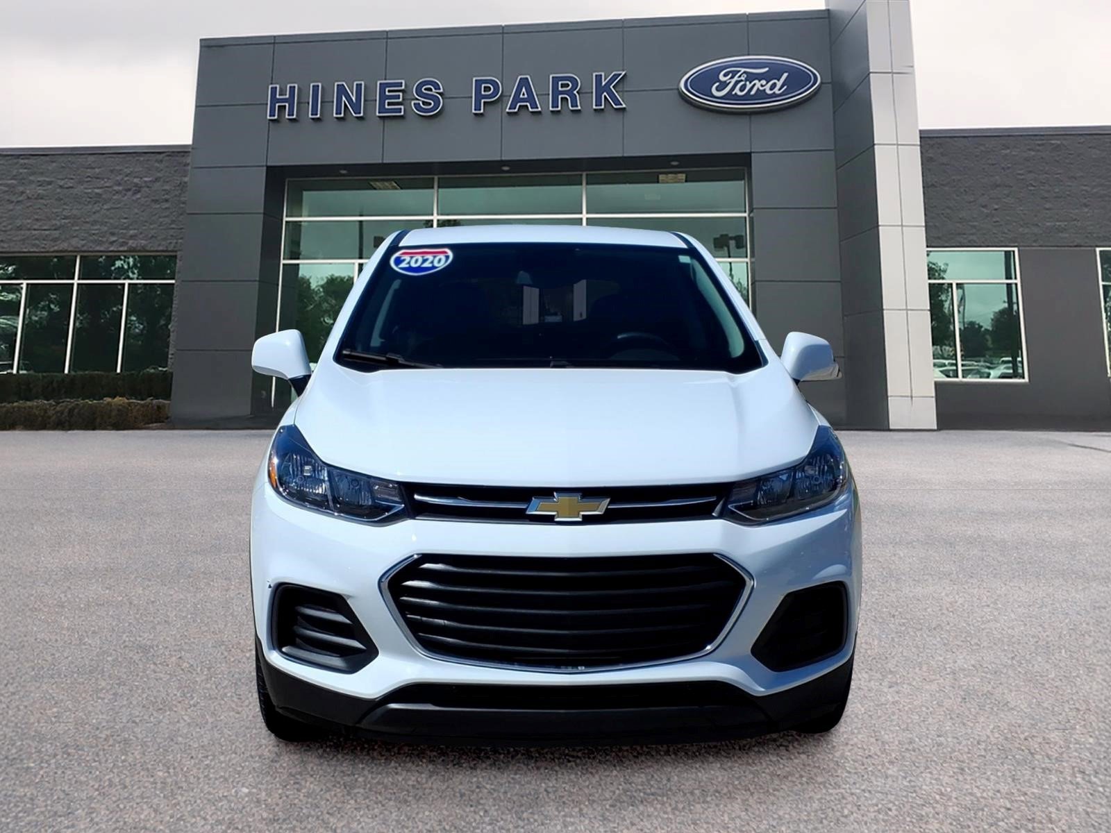 Used 2020 Chevrolet Trax LS w/ Tint and Cruise Package FWD image 2