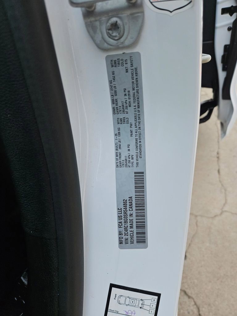 Used 2025 Chrysler Pacifica Select image 30