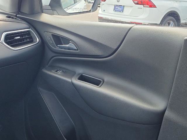 Used 2023 Chevrolet Equinox LT FWD image 16