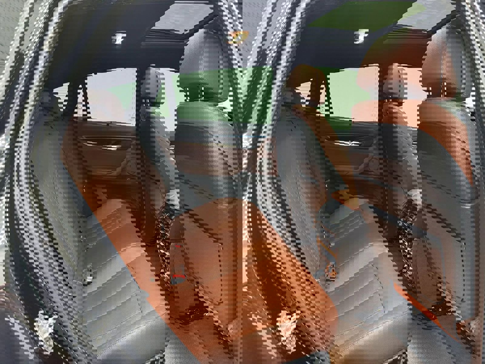 Used 2017 BMW X6 xDrive50i image 16