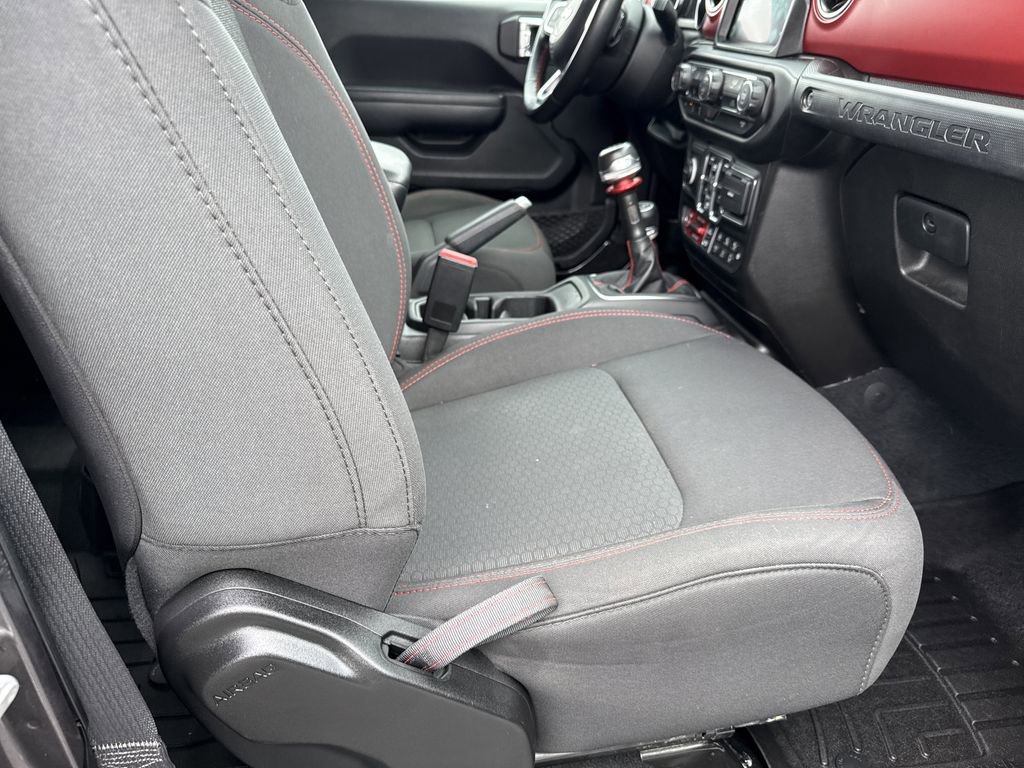 Used 2022 Jeep Wrangler Unlimited Rubicon image 18