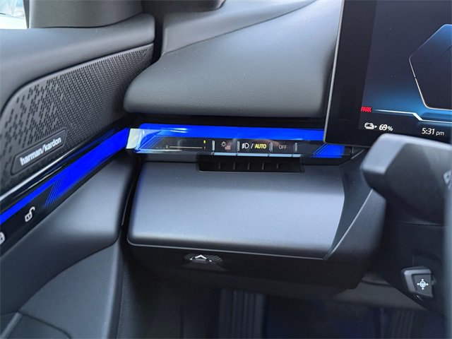 Certified 2025 BMW i5 xDrive40 w/ M Sport Package image 32