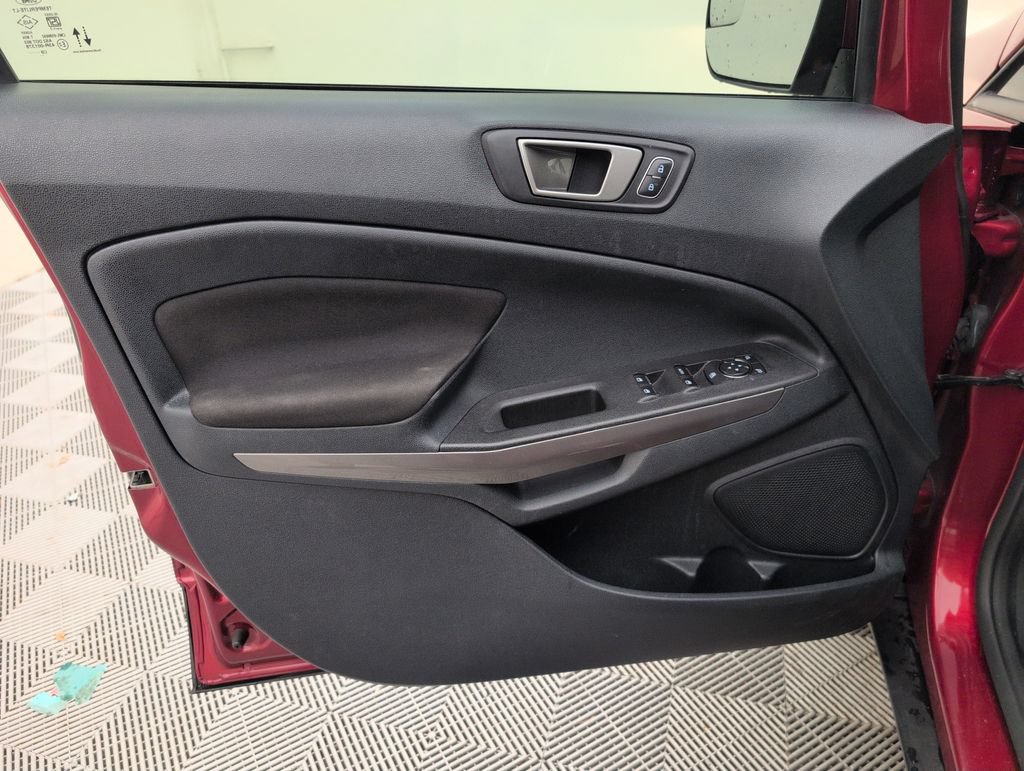 Used 2021 Ford EcoSport SE FWD image 32