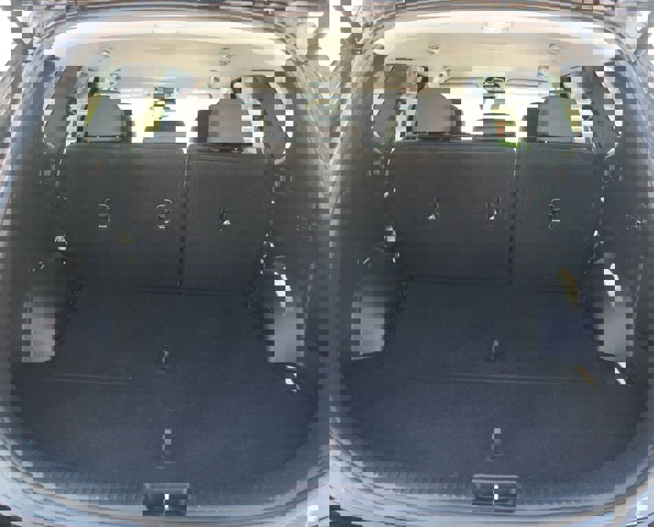 Used 2023 Hyundai Santa Fe SEL image 16