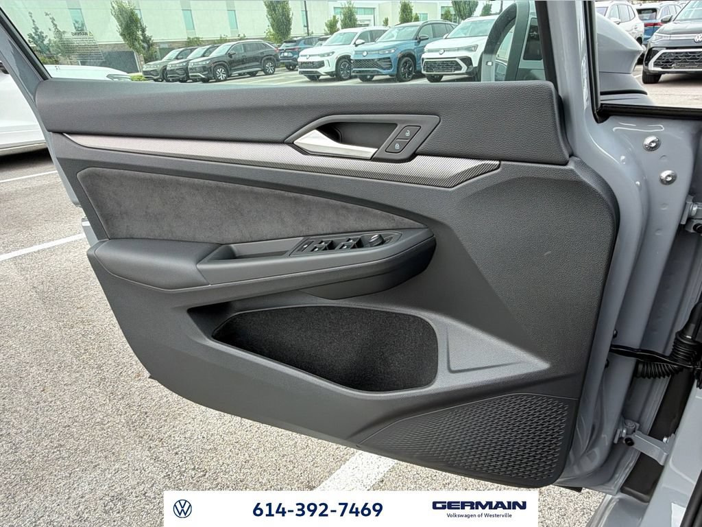 New 2026 Volkswagen GTI SE FWD image 19