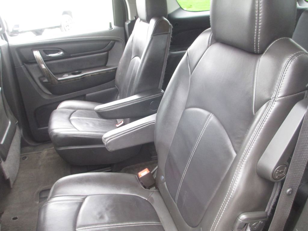Used 2015 GMC Acadia SLT AWD/4WD image 22