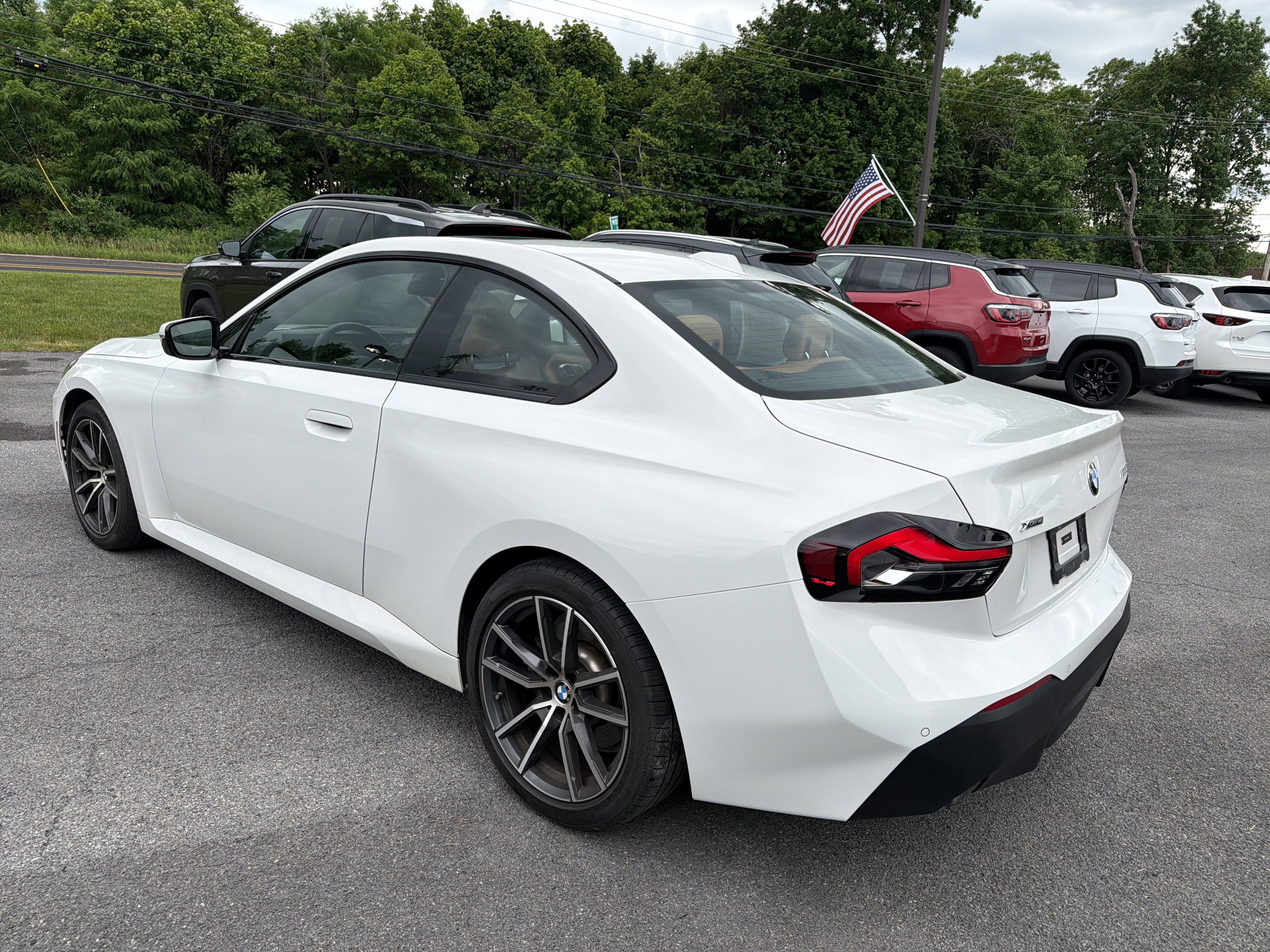 Used 2023 BMW 230i xDrive Coupe w/ Convenience Package AWD/4WD image 5