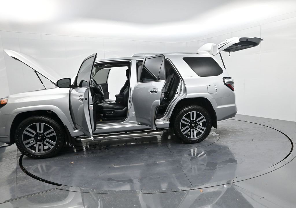 Used 2022 Toyota 4Runner Limited image 75