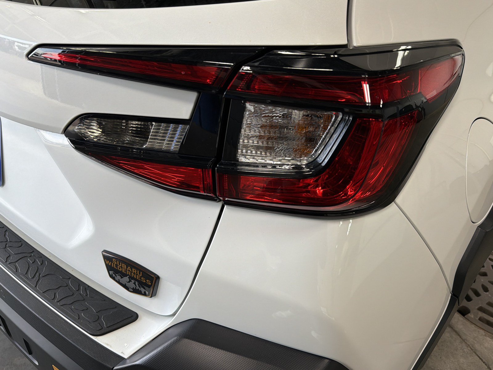 Used 2024 Subaru Crosstrek 2.5i Wilderness w/ Crosstrek Mirror Package AWD/4WD image 18