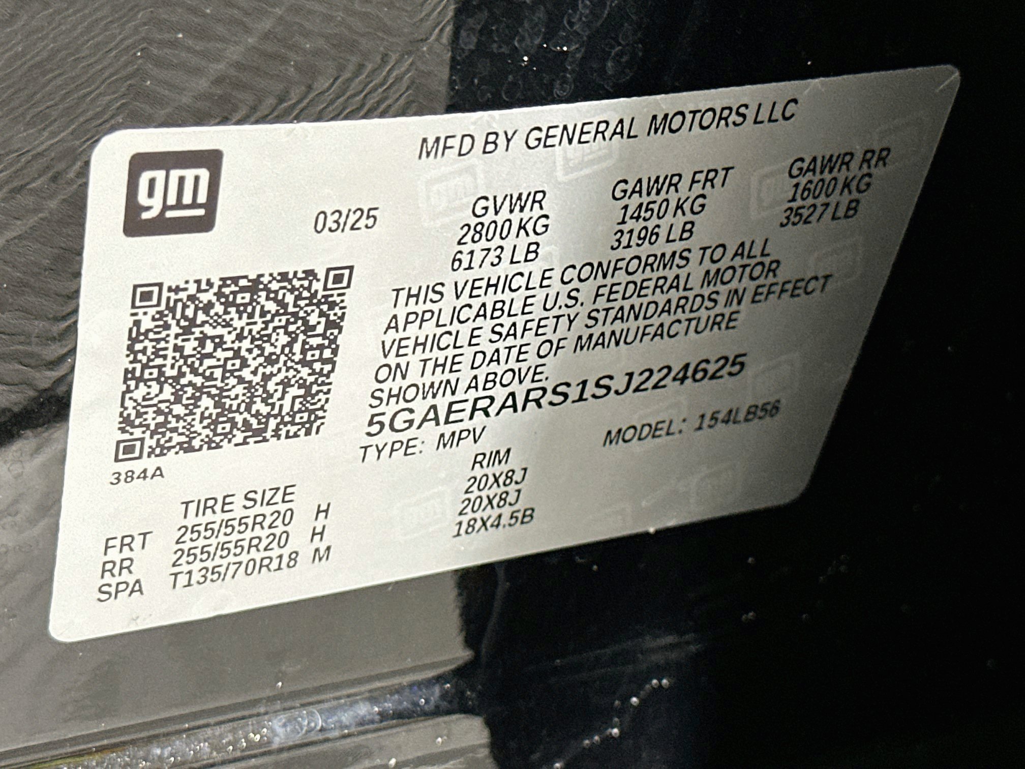 Used 2025 Buick Enclave Preferred FWD image 12