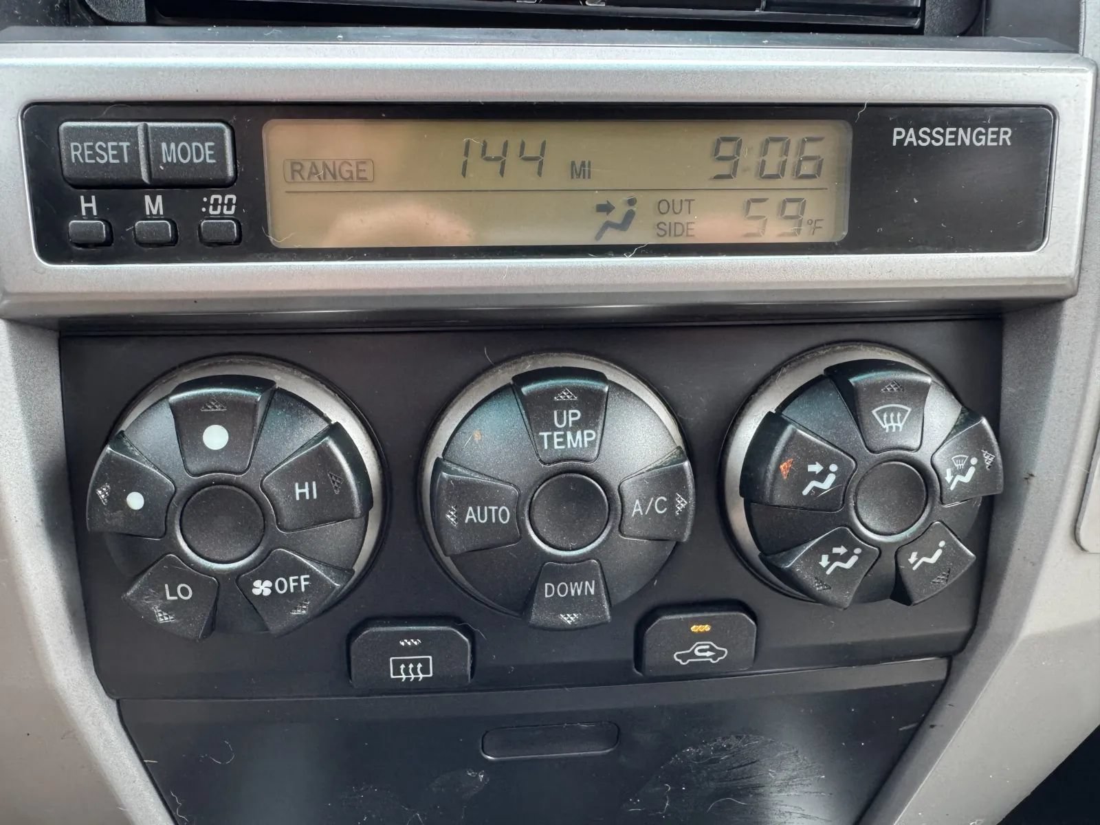 Used 2003 Toyota 4Runner SR5 AWD/4WD image 19