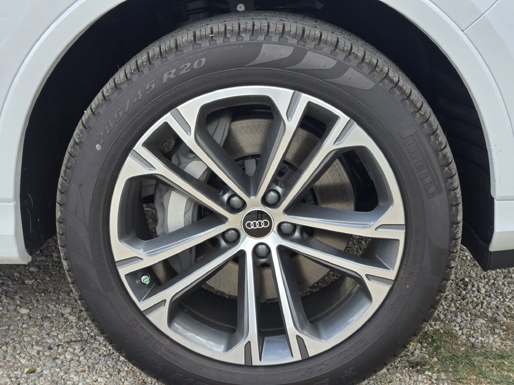 New 2026 Audi Q7 2.0T Premium AWD/4WD image 16