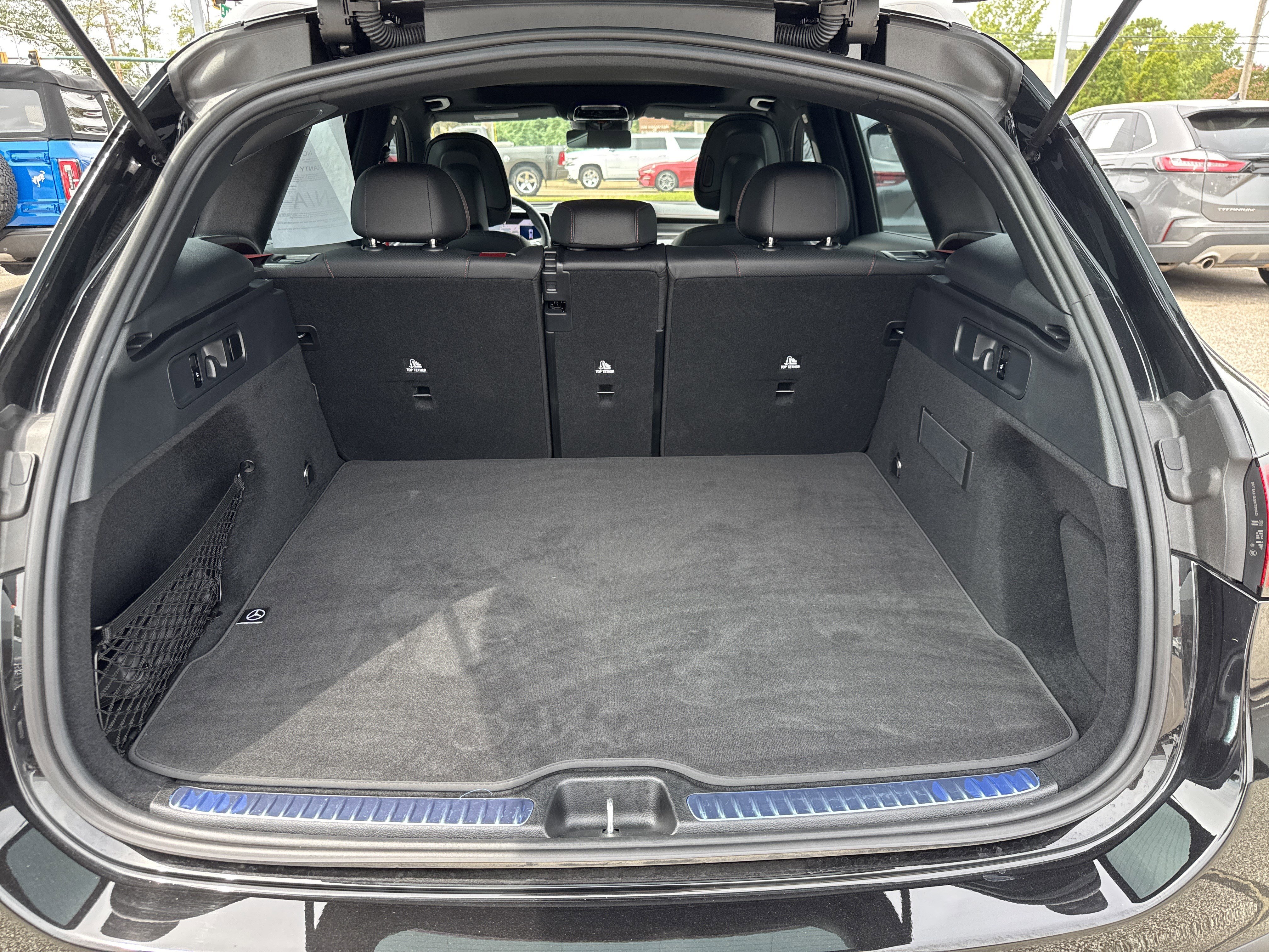 Used 2025 Mercedes-Benz GLC 43 AMG 4MATIC image 13