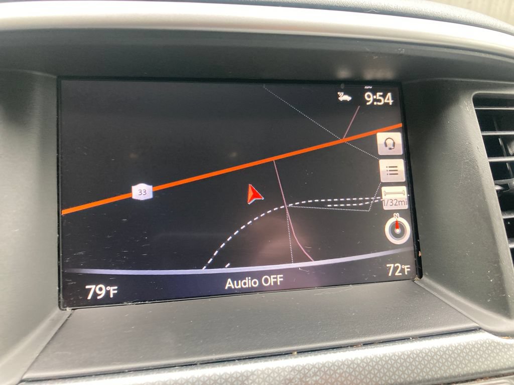 Used 2020 Nissan Pathfinder SL AWD/4WD image 25