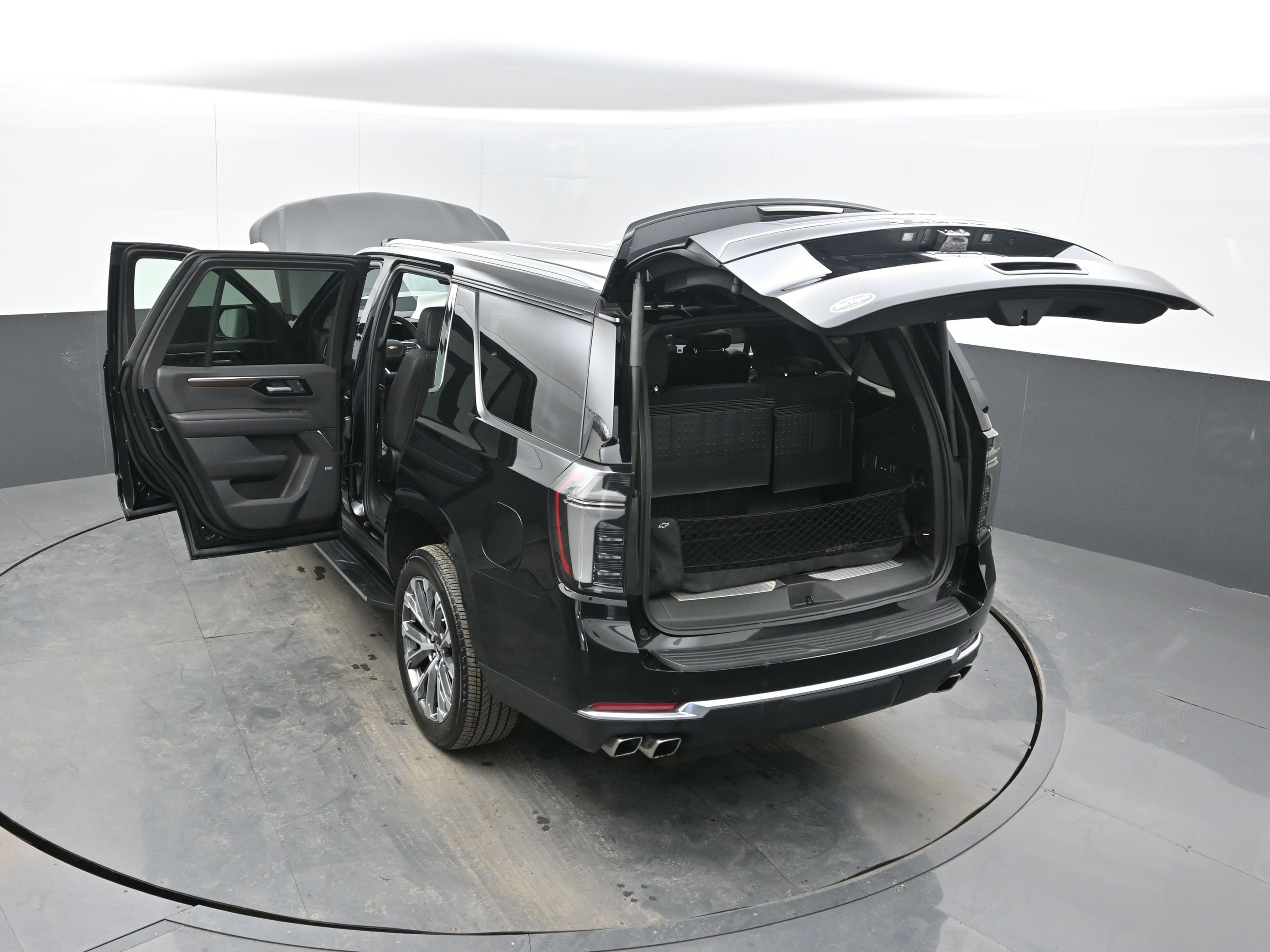 Certified 2025 Chevrolet Tahoe High Country image 41