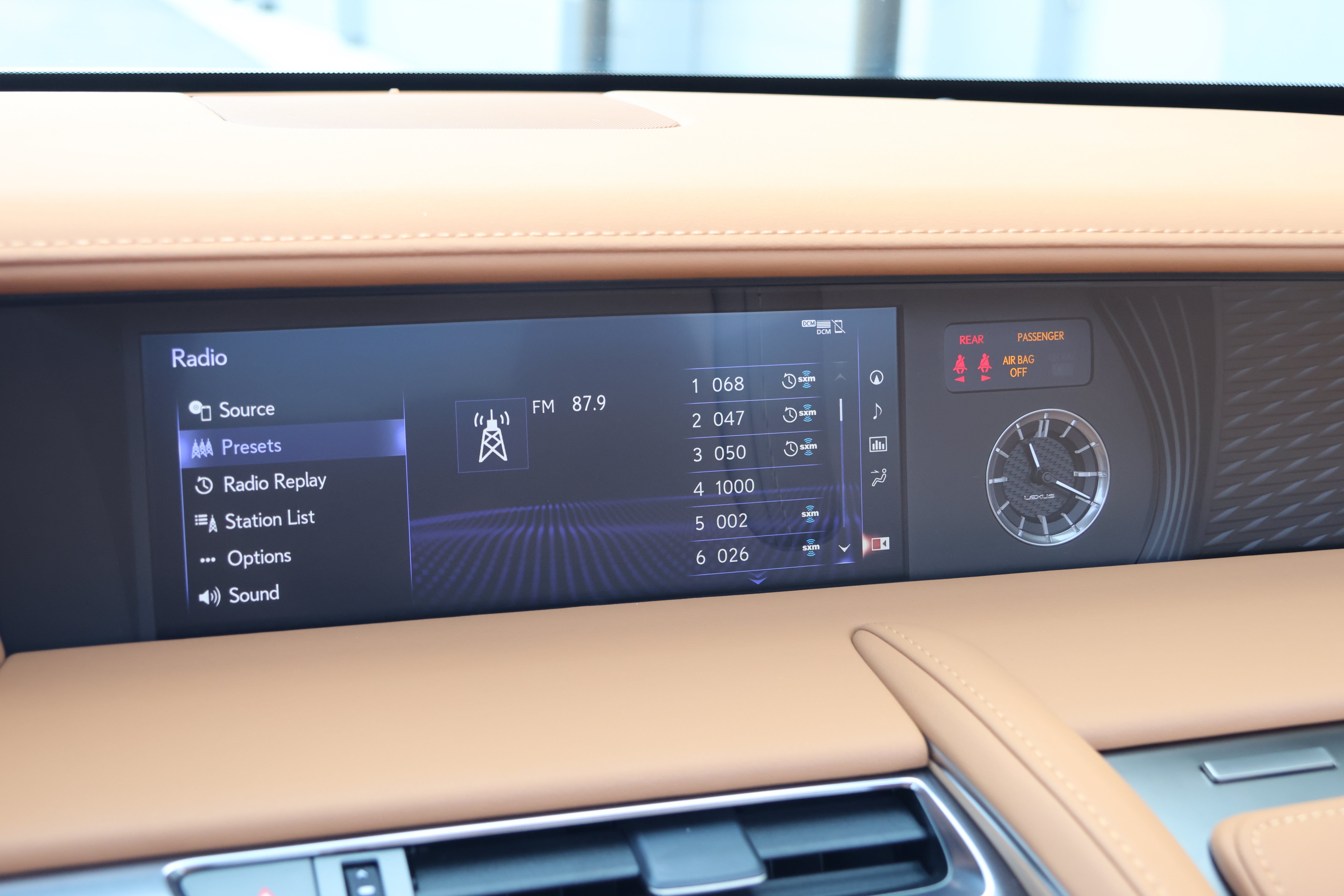 Used 2021 Lexus LC 500 Convertible w/ Touring Package RWD image 23