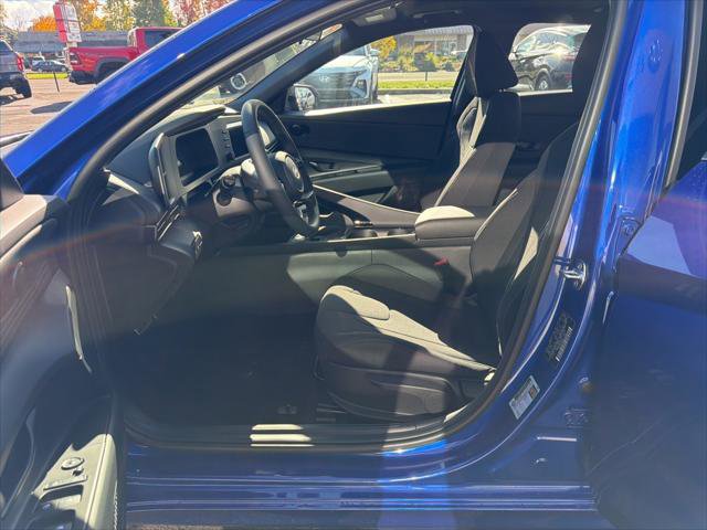 New 2026 Hyundai Elantra SEL Sport image 9
