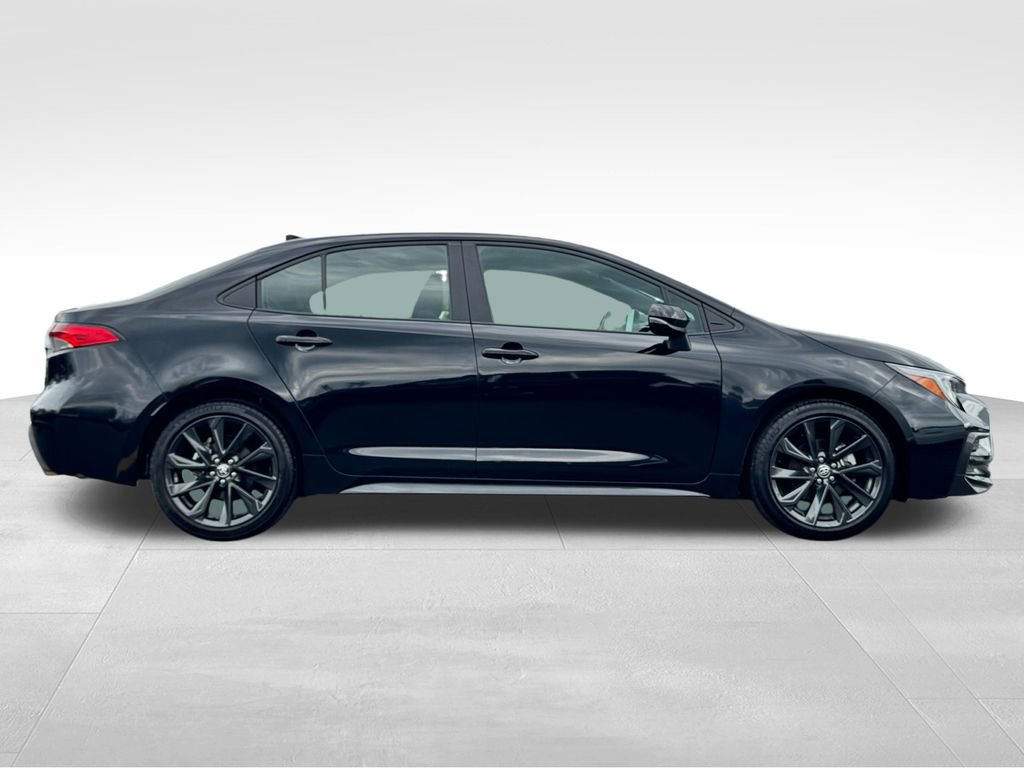 Used 2024 Toyota Corolla SE FWD image 8