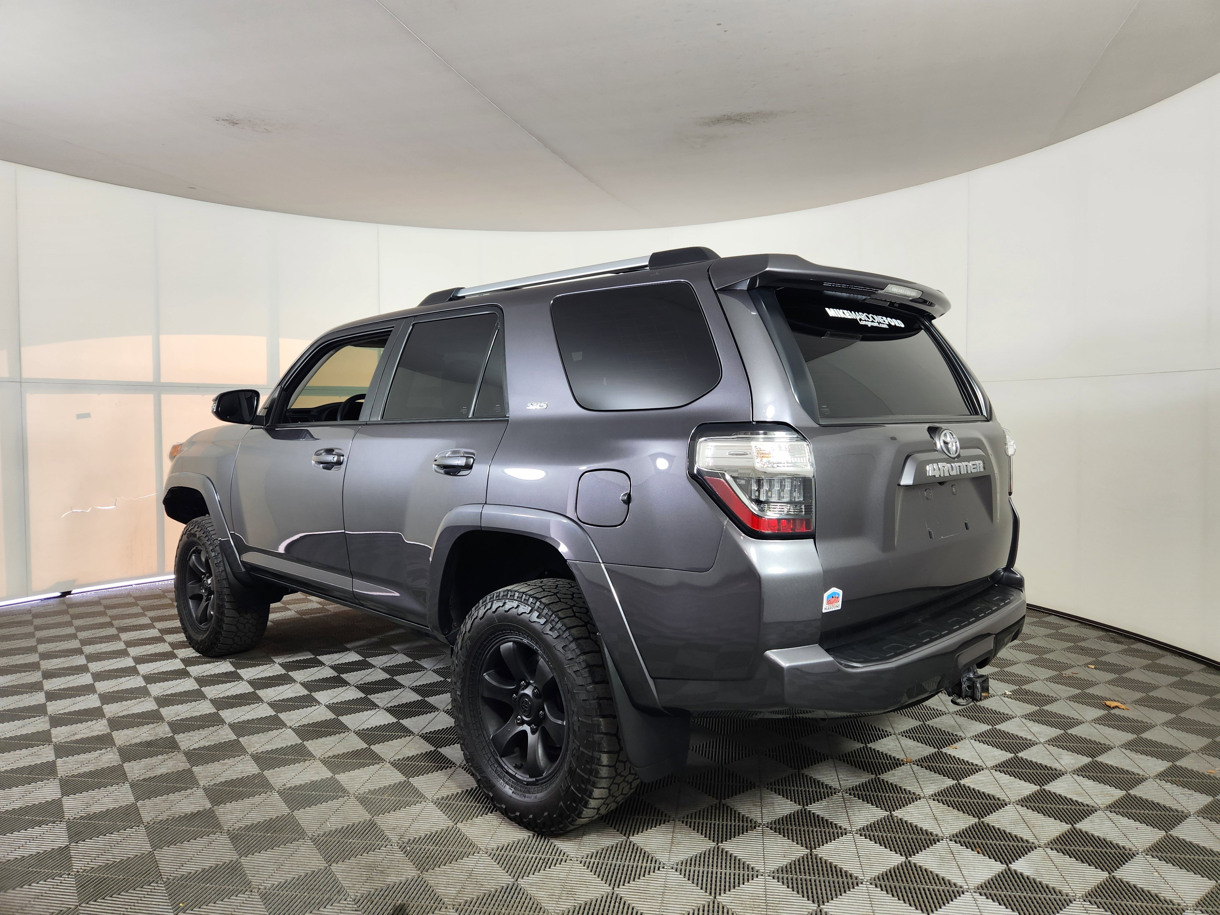 Used 2021 Toyota 4Runner SR5 Premium w/ Moonroof Package image 5