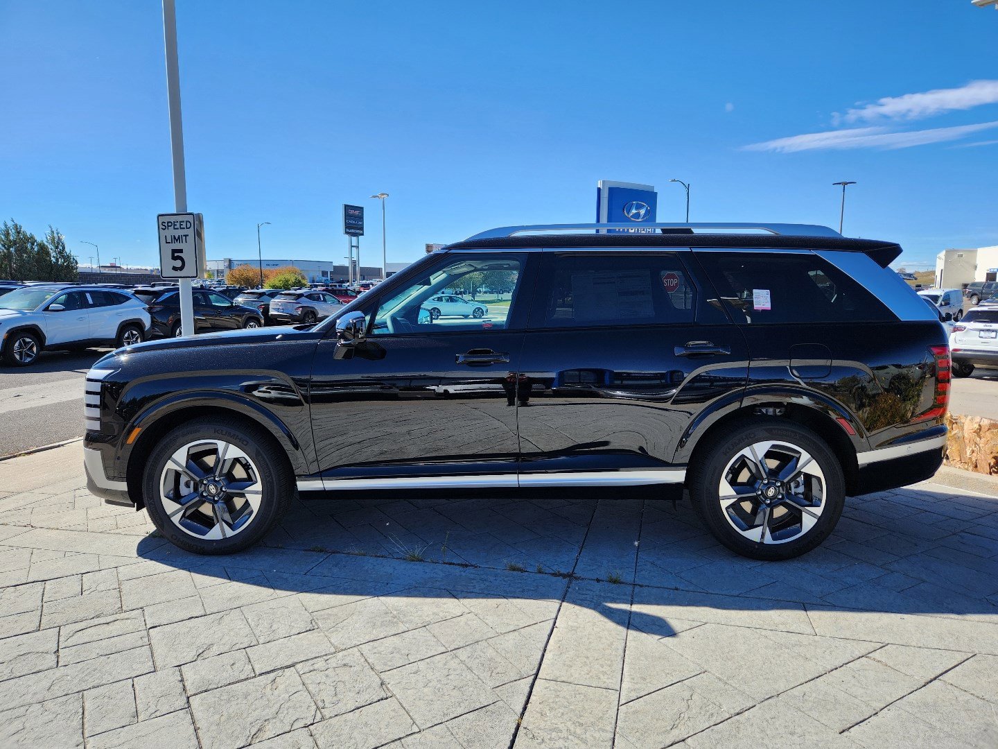 New 2026 Hyundai Palisade Limited image 2