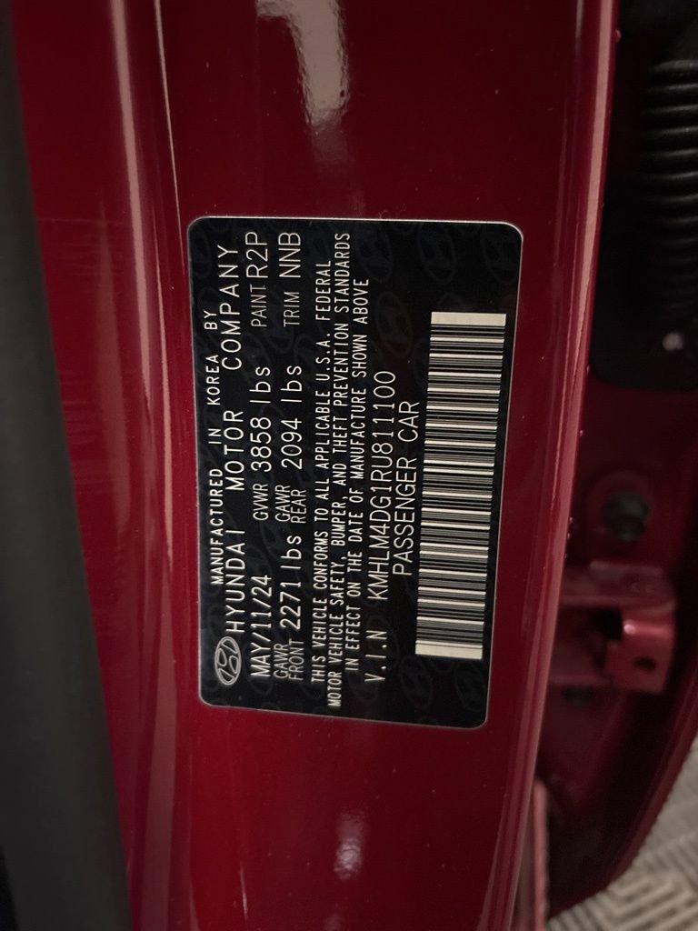 Certified 2024 Hyundai Elantra SEL image 12