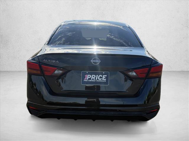 Used 2024 Nissan Altima 2.5 S FWD image 6