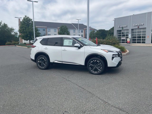 New 2026 Nissan Rogue Platinum AWD/4WD image 3