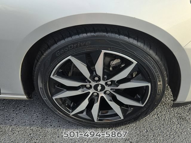 Used 2018 Chevrolet Malibu LT w/ Leather Package FWD image 18