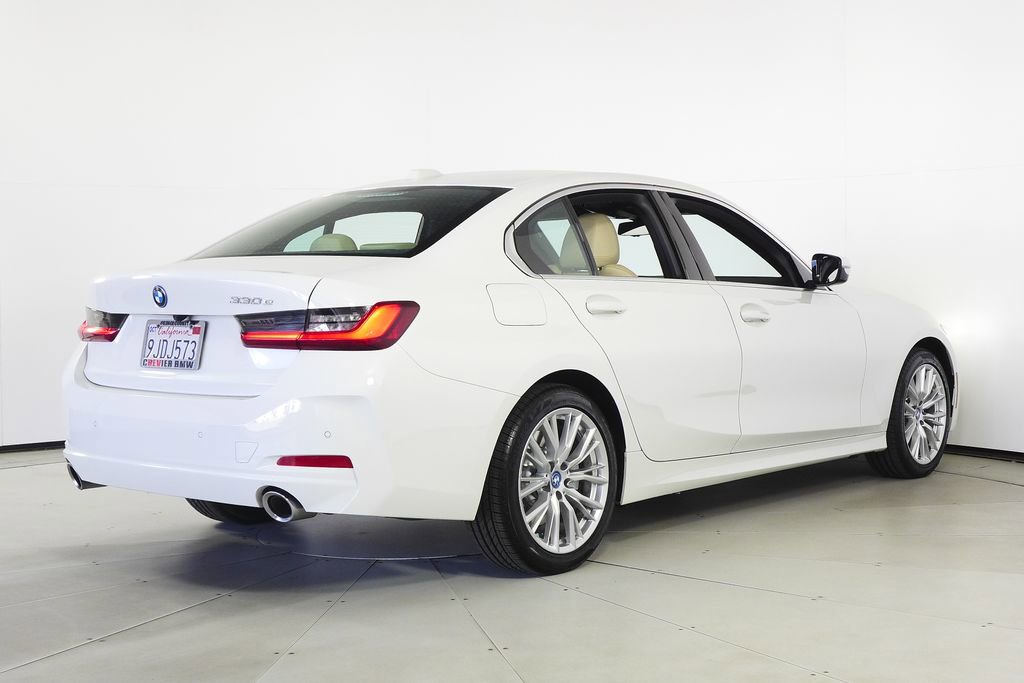 Certified 2024 BMW 330e 330e iPerformance w/ Convenience Package image 7