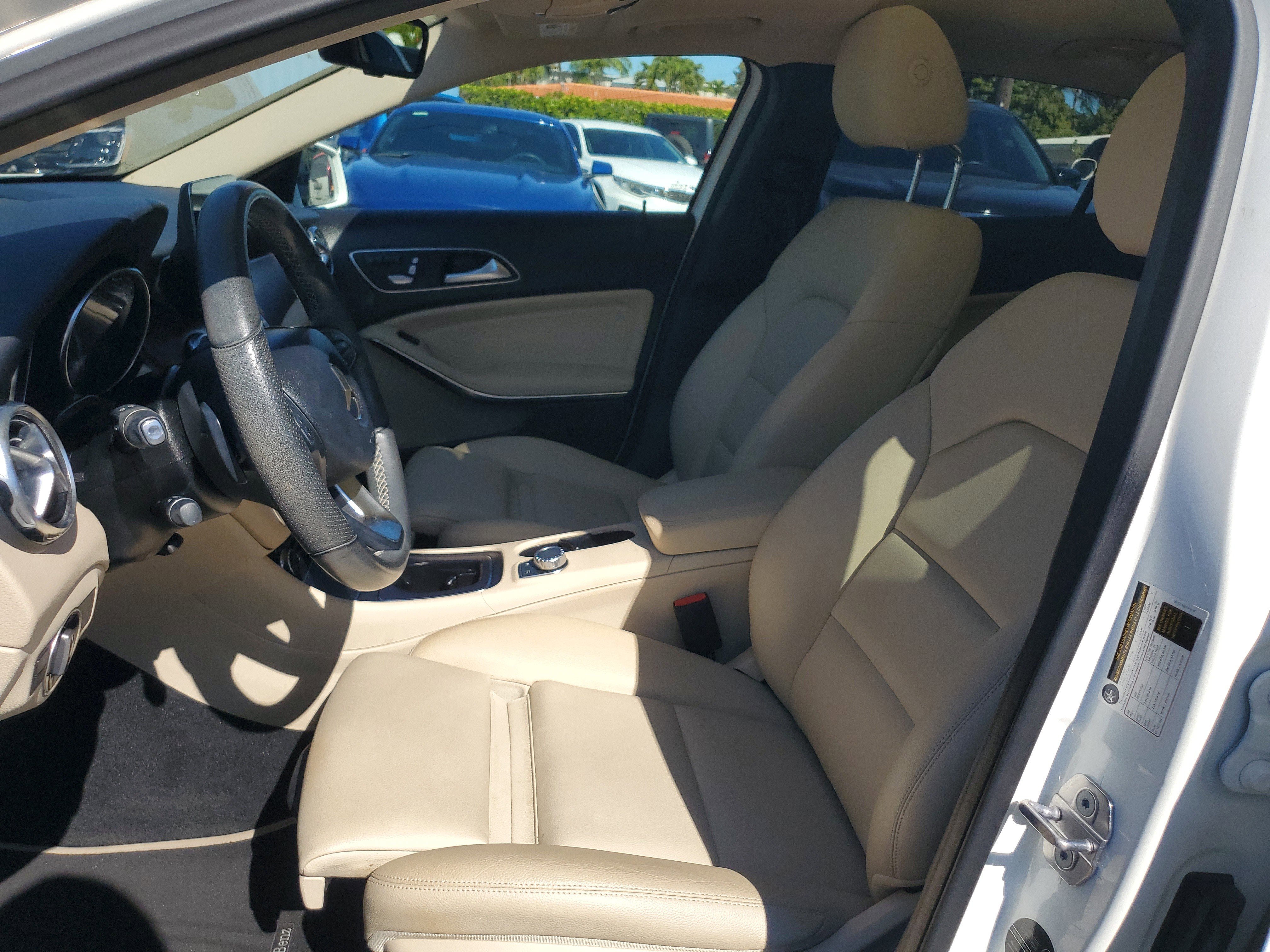 Used 2019 Mercedes-Benz GLA 250 image 23