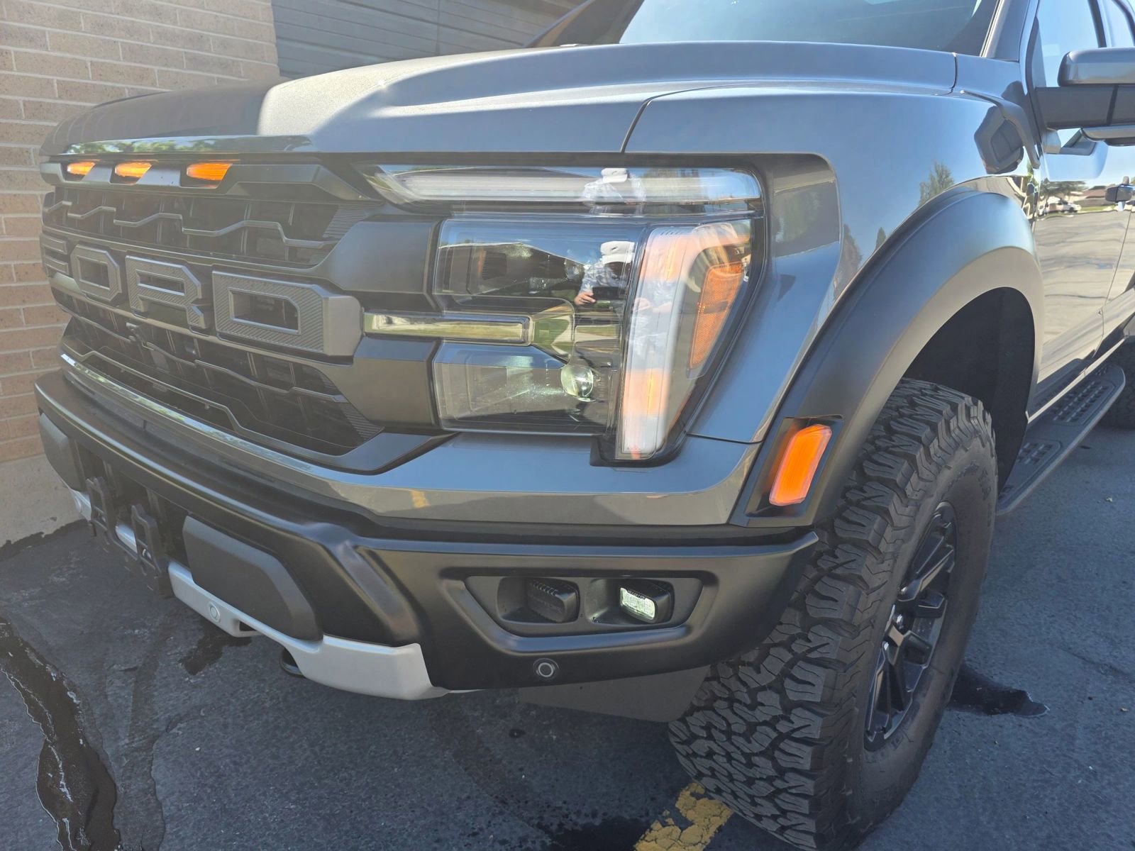 Used 2025 Ford F150 Raptor AWD/4WD image 46