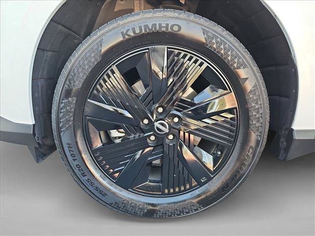 Used 2025 Nissan Murano SV AWD/4WD image 22