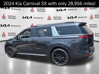 Used 2024 Kia Carnival SX FWD image 3