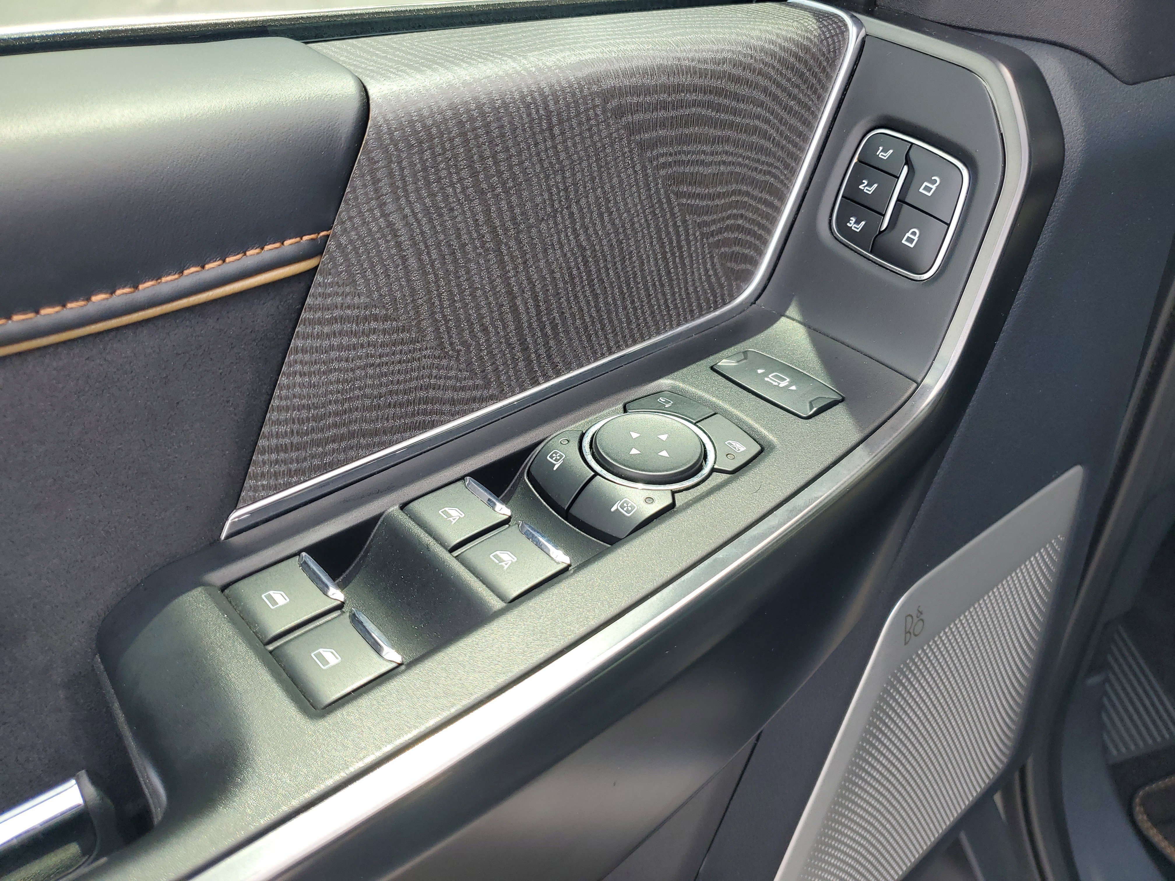 Used 2023 Ford F250 Platinum AWD/4WD image 18