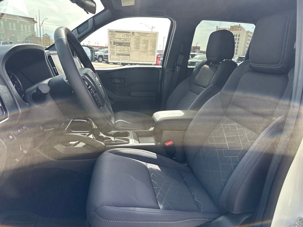 New 2026 Nissan Frontier SV w/ SV Convenience Package image 10