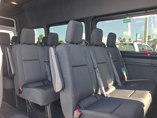 Used 2025 Mercedes-Benz Sprinter 2500 image 6