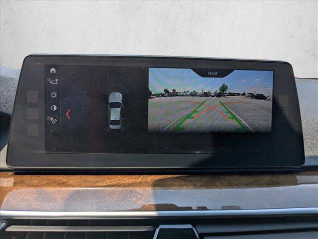 Used 2018 BMW 540i RWD image 18